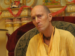 Bhakti Vikasa Swami Initiation in San Diego 2010