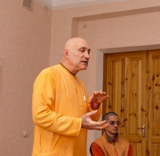 Дханешвара дас, лекция в Луганском Университете 22.04.2011