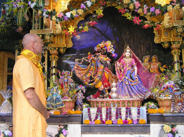 Шиварама СВами и Божества Радха-Говинда