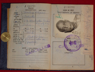 Паспорт Шрилы Прабхупады в 1971-1975 годах.