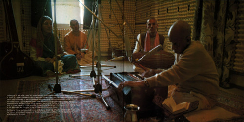 Srila Prabhupada’s Krsna Meditation Double LP. Разворот обложки пластинки