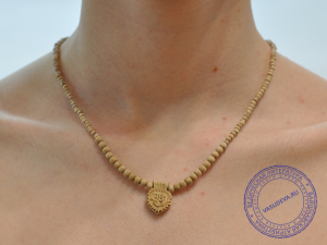 Кантхималы (бусы) из Туласи. 1 ряд. С кулономШри Радхе. С Радха-кунды (эксклюзив). Светлые.