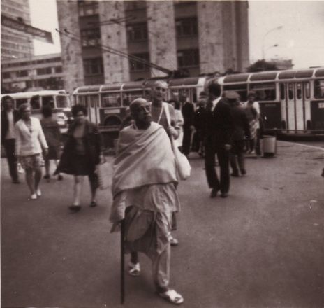 Прабхупада на московской земле