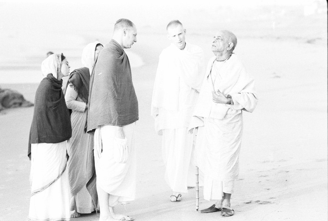 Prabhupada in India Morning walks