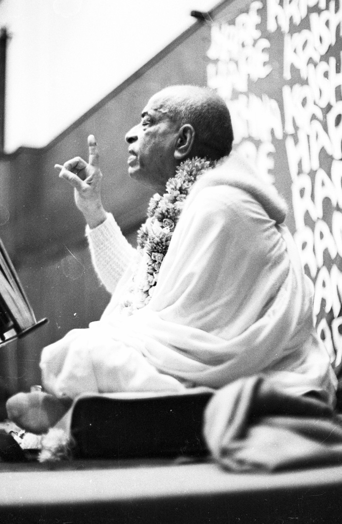  Prabhupada in London 11 program Conway