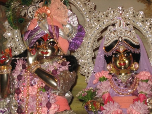 Sri Sri Sri Radha-Damodara. Gita Nagari Dhama Pennsylvania