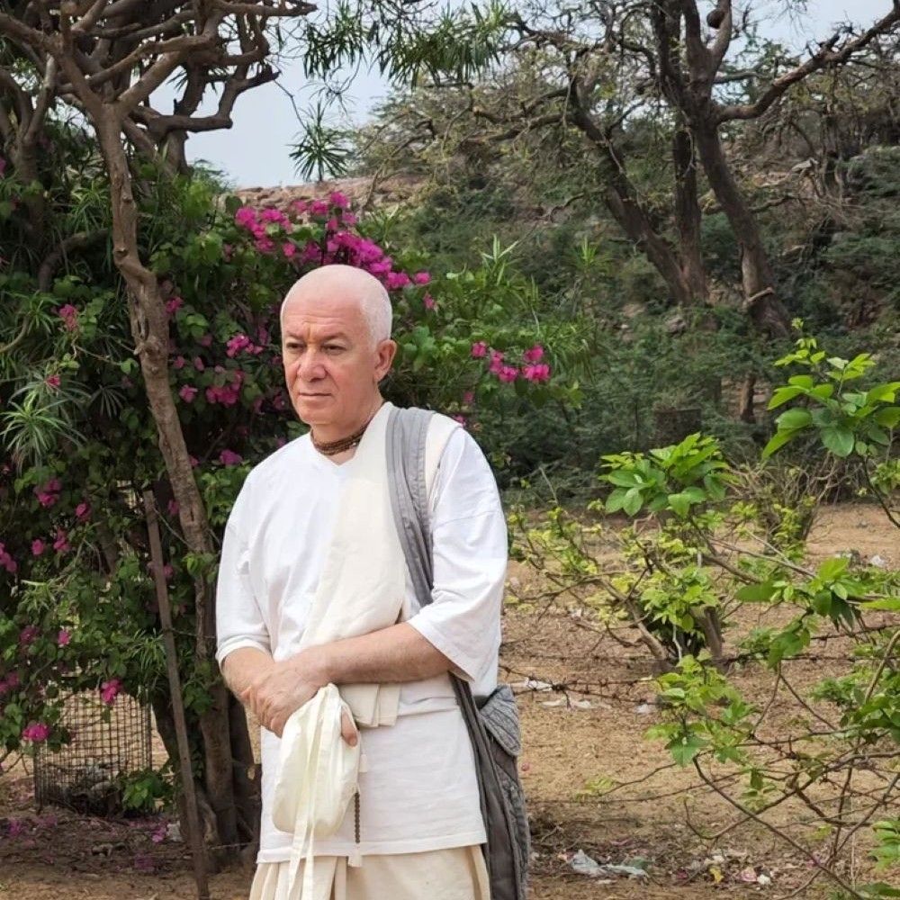 chaitanya candra caran das 05